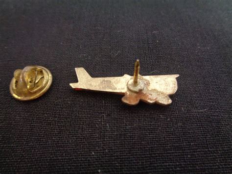Vintage Enamel Pin Lapel Badge Cessna Skyhawk Airplane Etsy