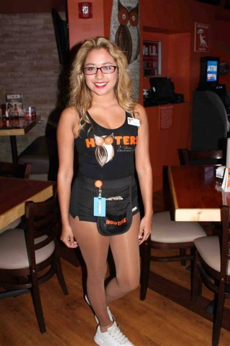 The Girls Of Hooters Hooters Girls Tank Top Fashion Hooters Pantyhose