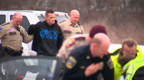 Fugitive Flees Police In Forest Lake Crashes Cbs Minnesota