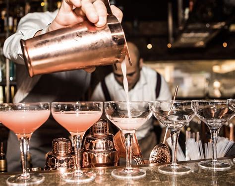 5 Top London Cocktail Bars to Try in Chinatown | Chinatown London