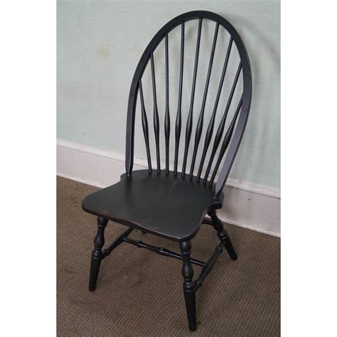 Simple and truly elegant, these black windsor chairs offer the slatted back design and ample seating space for you to really feel comfortable, while you sit back and bask in the classy decor of your interior. Restoration Hardware Black Painted Windsor Dining Chairs ...