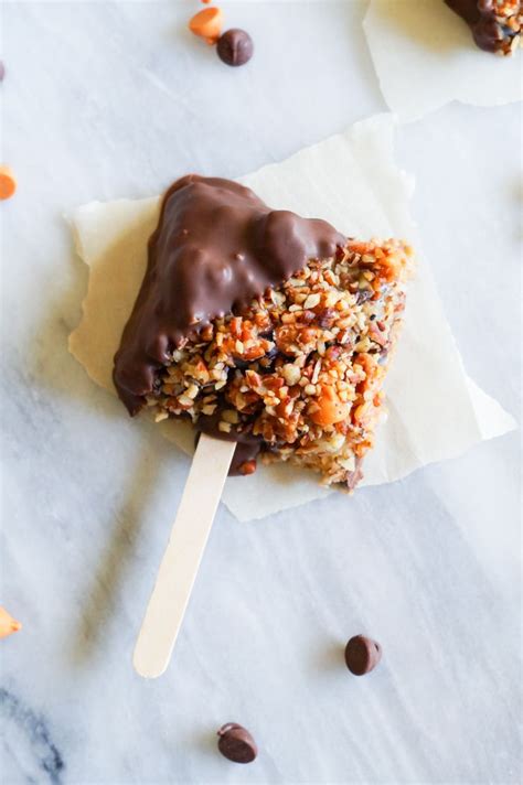 Chocolate Dipped 7 Layer Cookies On A Stick Dessert Bar Recipe Dessert