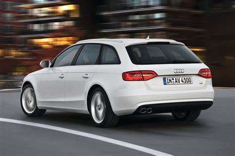 The interior is distinctly larger than the previous model in every dimension: Top Gear: 2013 Audi A4 Avant