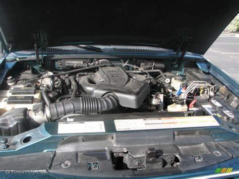 1998 Ford Explorer Xlt 40 Liter Ohv 12 Valve V6 Engine Photo 39770398