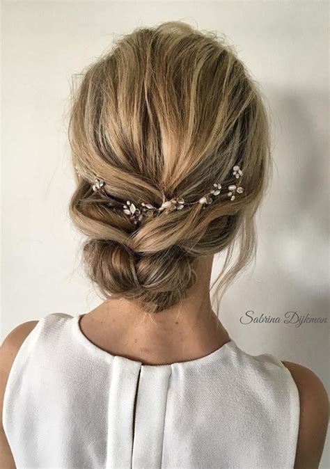 31 Drop Dead Wedding Hairstyles For All Brides With