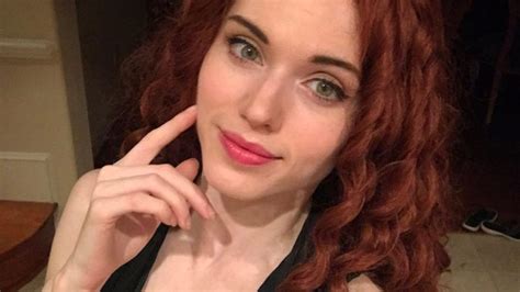 Amouranth Returns To Sexually Suggestive Content After Evading Twitch