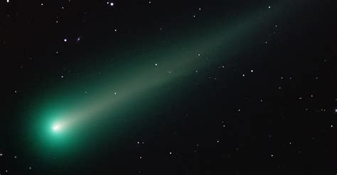 Sungrazing Comet Of The Century Spikes In Brightness The Escapist