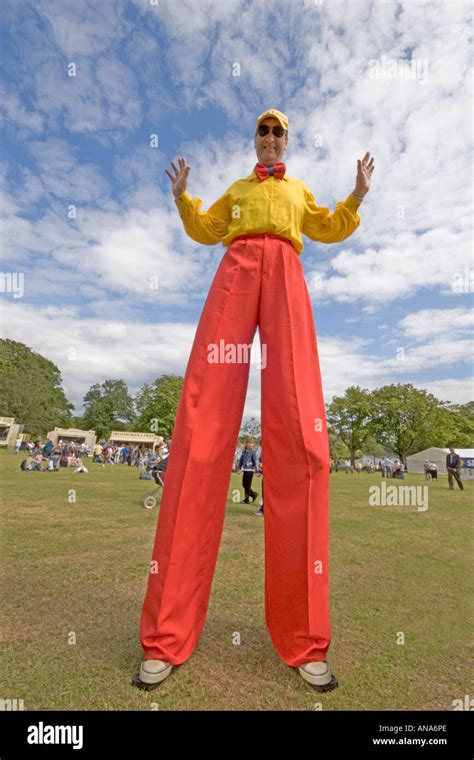 Clown Stilts Hi Res Stock Photography And Images Alamy