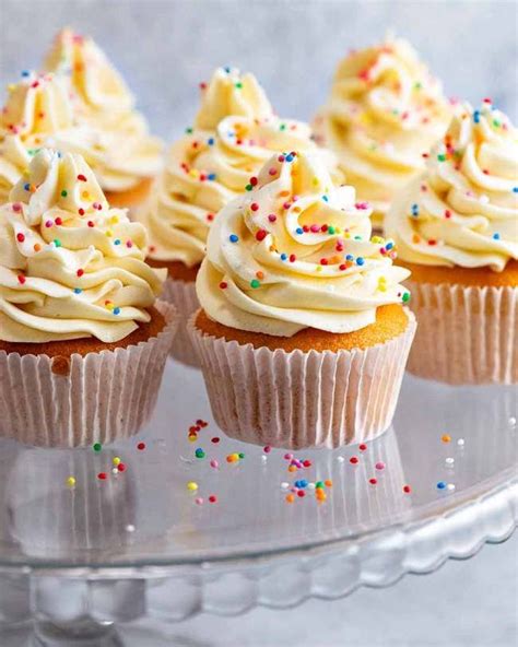 Vanilla Cupcakes That Actually Stay Moist Recipe Vanilla Cupcake