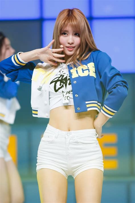 Fans Calling Twice Momos Midriff Perfect In Every Way — Koreaboo
