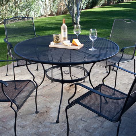 Get A Quality Wrought Iron Patio Set