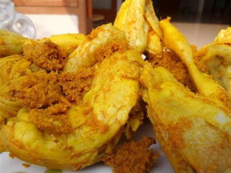 Resep ayam judes (ayam masak sambal judes pedas). Resep Ayam Goreng Bumbu Kuning Enak Gurih Praktis, Wajib ...