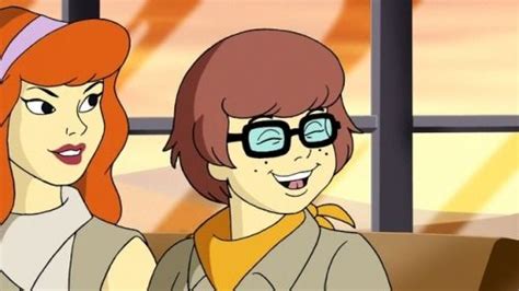 Pin By Pop Corn On Daphne X Velma New Scooby Doo Whats New Scooby