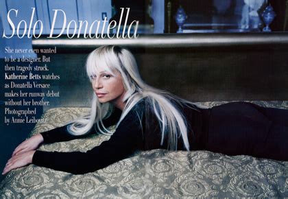 Fashion is a weapon that you can use. Donatella Versace's quotes, famous and not much - Sualci Quotes 2019
