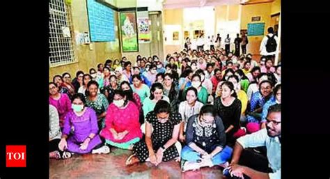 Ragging Protest Rocks Gmc Over Suspension Of Ten Mbbs Students Hyderabad News Times Of India
