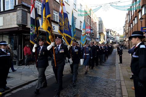 Remembrance Sunday Shropshire And Mid Wales Pay Tribute To Fallen