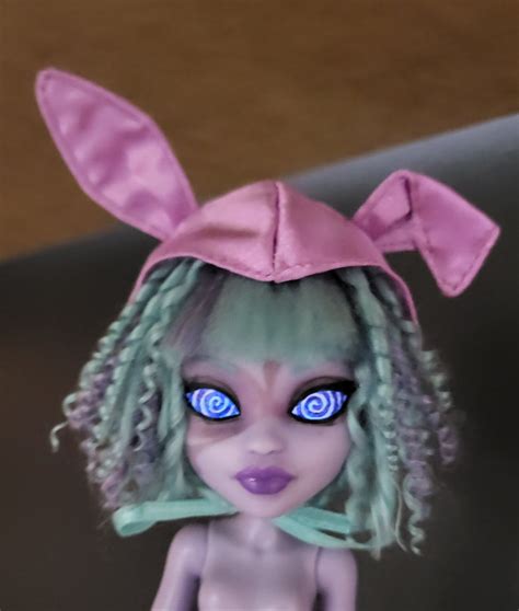 Rae Ambrose 💚🖤 On Twitter Rt Strangegutz Finished Twylas Face And Hair