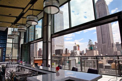 9 Nyc Rooftop Bars Not To Miss Long Island Pulse Magazine Rooftop
