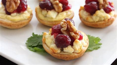 These 20 recipes will hold you over till turkey time comes. Make-Ahead Thanksgiving Appetizers - Pillsbury.com