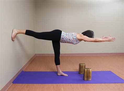 Easing Into Virabhadrasana Iii Warrior Iii Right To Joy