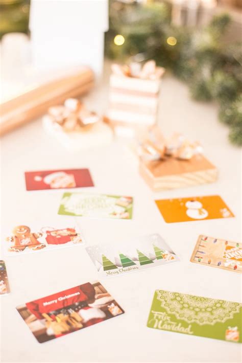 But gift cards can seem maybe a tad bit impersonal—unless you dress them up in these amazing gift card presentation ideas! Creative Gift Card Ideas