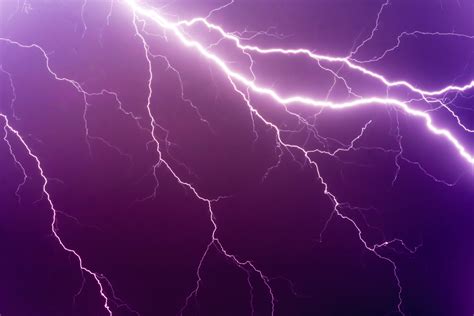 Videos Show Rare Thunderstorms Lightning Hitting Southern California
