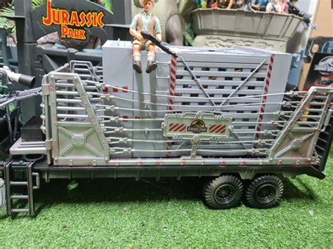 Jurassic Park The Lost World Set Velociraptor Cage And Etsy