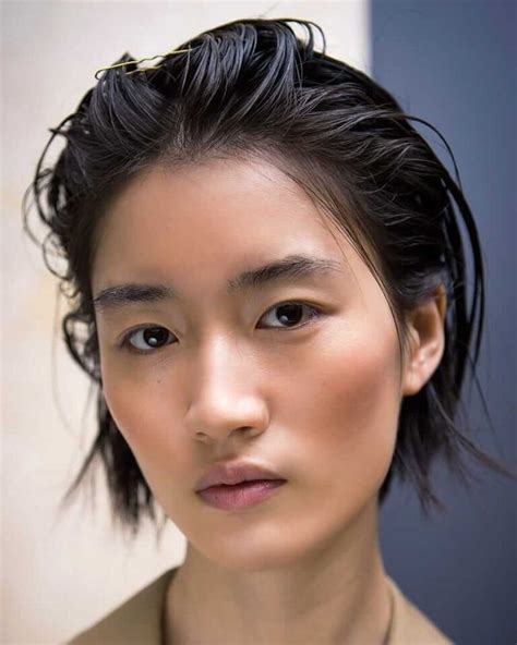13 Hairstyles When Hair Is Greasy To Consider For 2021