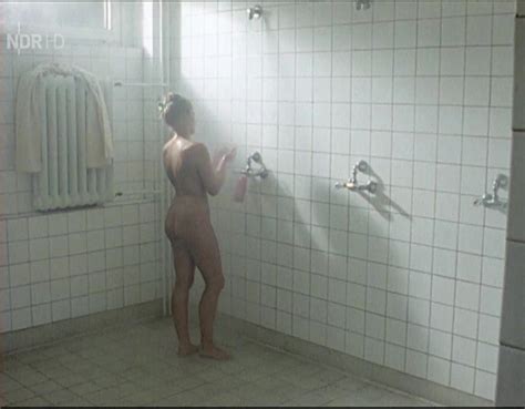 Nude Video Celebs Sophie Schutt Nude Tatort E