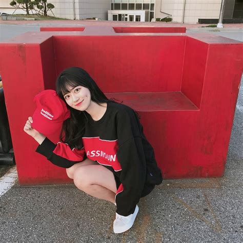 ♡ ulzzang ulzzanggirl koreangirl red ulzzang