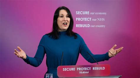 Rachel Reeves Unveils New Buy British Plan As Labour Takes Fight To The Tories Mirror Online