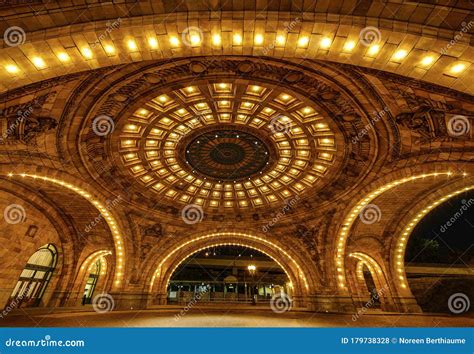 The Pennsylvanian Union Train Station Pittsburgh Pa Editorial Stock