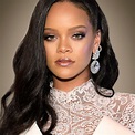 Rihanna: La Chanteuse La Plus Riche Au Monde - Page 1 • Rouge Framboise