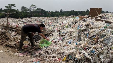 Indonesian Village Reels From Plastic Pollution As Waste Imports Soar