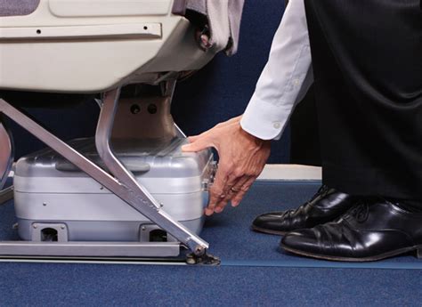 Best Luggage Buying Guide Consumer Reports