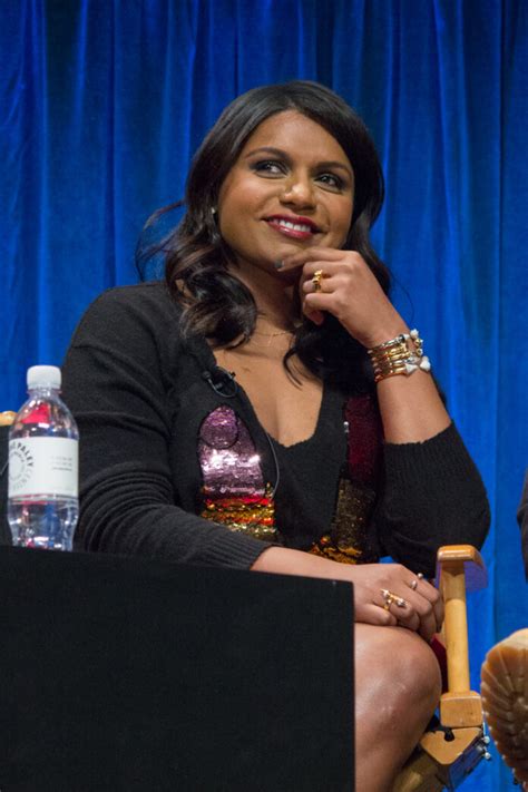 mindy kaling talks self confidence at glamour women of the year summit asamnews