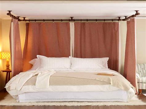 A few years ago i did some episodes for hgtv and needed a show stopper of a bed for a garage turned farmhouse canopy bed plans. Home Make Canopy Bed Drapes - Lentine Marine