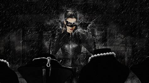 Catwoman Anne Hathaway Poster