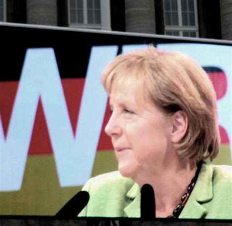 Unterstützt wird so berlins kulturszene. Diana-Kinnert - WELT
