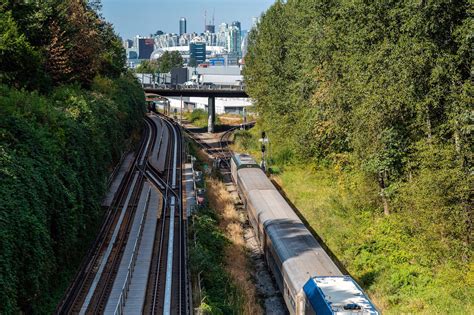 Amtrak Restores Cascades Train Service To Vancouver The Points Guy
