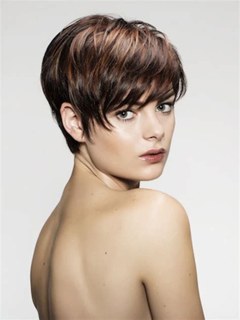 24 fun and sexy short brown hairstyles 2024 dark and light brown brunette styles weekly