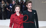 Is Harry Treadaway Still Dating Holliday Grainger? See the Couple's ...