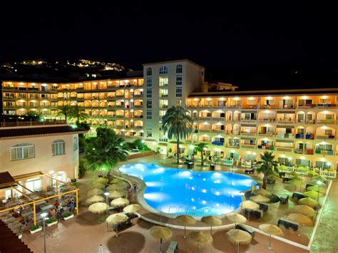 What are the best things to do in barcelona? Hotel Bahia Tropical + SPA ~ Almunecar (Granada / Andalusien)