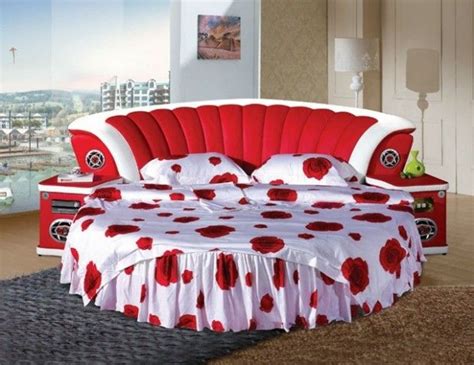 Round Bed This New And Very Popular Innovation Is For Someone Who