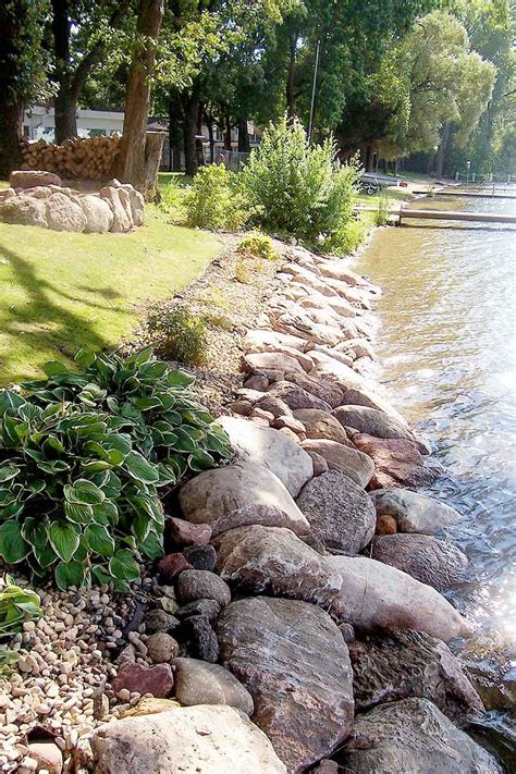 Shoreline Solutions By Cold Stone Shorelines And Retaining Walls Lake