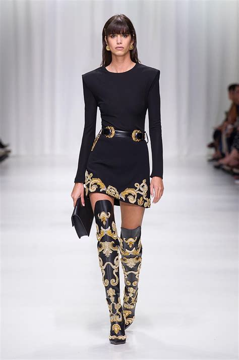 Versace Us High Fashion Clothing And Accessories Runway Fashion