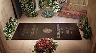 Primera imagen de la tumba de la reina Isabel II: aquí es donde ...