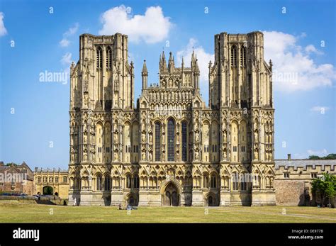 Wells Cathedral Wells Somerset Uk A Famous English Gothic Stock