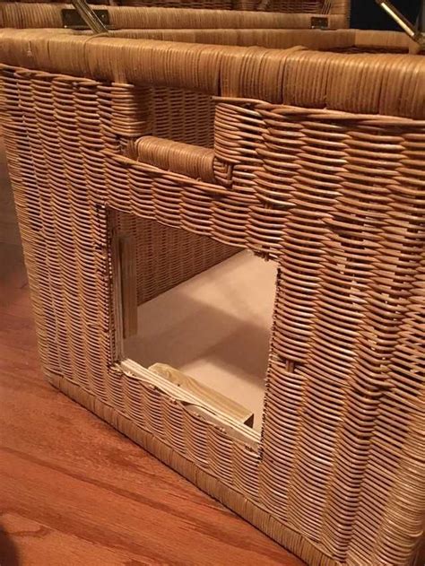 After yesterday's fun diy kitty project from cinde, how a reader built a cat power tower from scratch, i wanted to share her diy kitty potty project. DIY "Stealth" Litter Box - Creativity post | Litter box ...