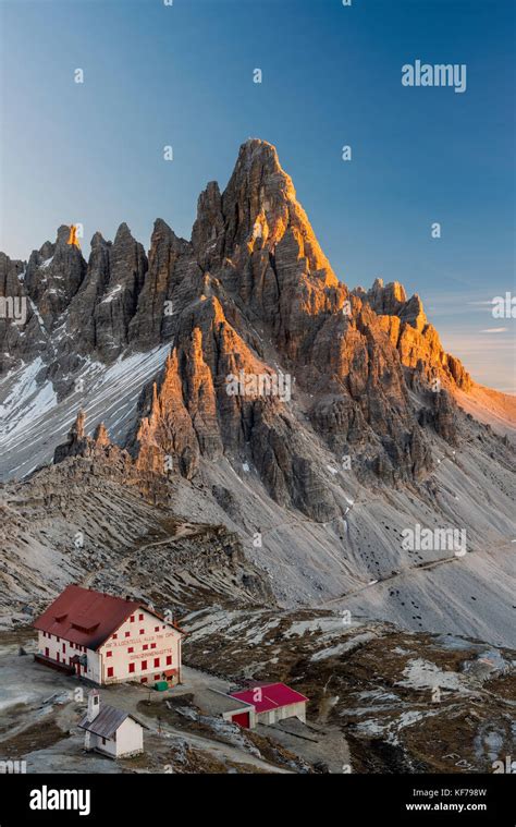 Rifugio Locatelli Hut At Tre Cime Di Lavaredo Peaks Or Drei Zinnen
